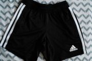 Adidas boys shorts size 5 - 6Y