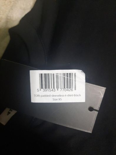 black 4th arq padded top