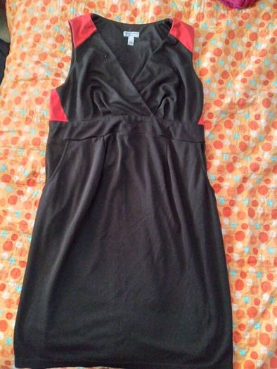 Maternity clothes