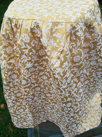 Table Skirt