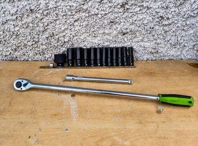 Siegen 60cm Heavy Duty Ratchet + Impact Socket Set
