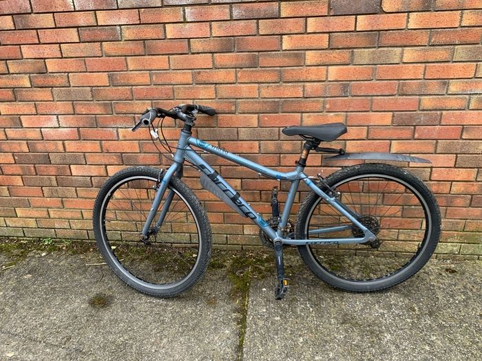 27.5 Inch Carrera Parva bike