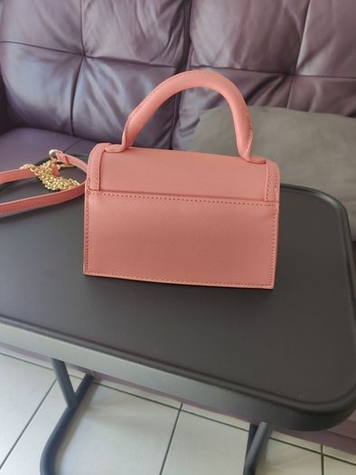 Beautiful New Look peach bag