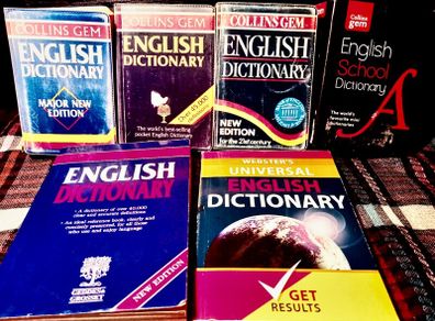 English Pocket Dictionaries X4 and 2 Standard English Dictionaries.