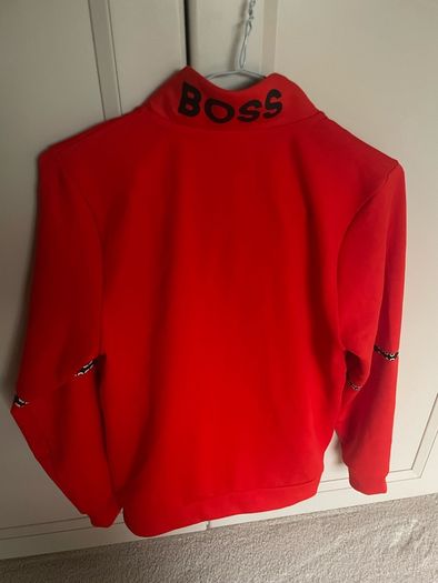 Boss red zip up top