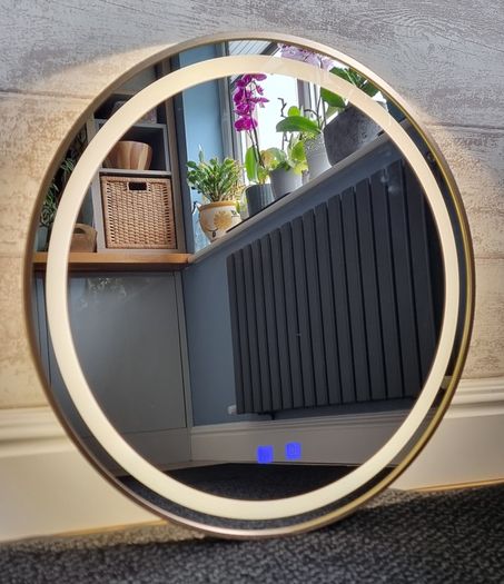 LED Bathroom Mirror Antifog Demister Round 60cm