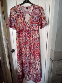 BNWT Emery Rose Dress