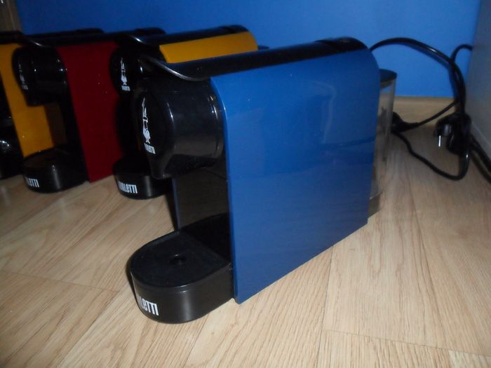 Bialetti CF90 Capsule Express Coffee Machine