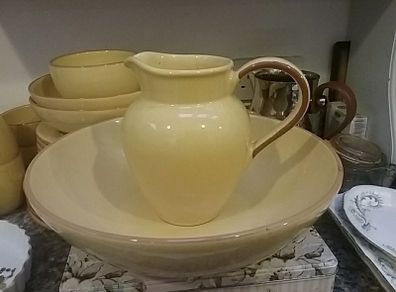 House of Fraser Bowl & Pitcher