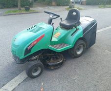 ride on lawnmower