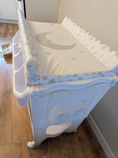 Babylo changing unit