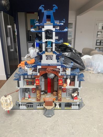 Lego Ninjago movie Temple of the ultimate weapon