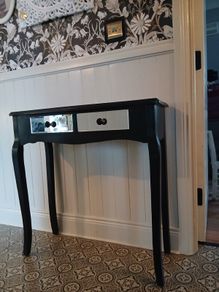 hall table