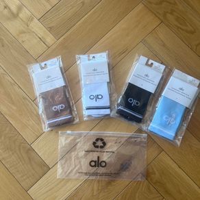 Alo Yoga Women's Socks