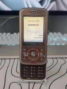 Sony Ericsson W395 Phone