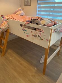 childs bed