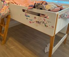 childs bed
