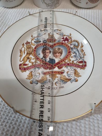Royal Kendal plate Charles and Diana wedding