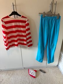 Where's Wally fancy dress outfit (broken glasses)