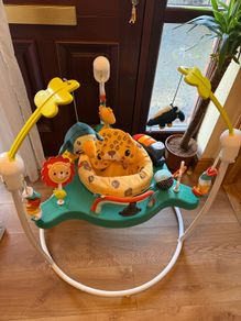 jumperoo