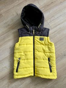 M&S boys gilet 7-8y