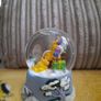 winnie the pooh christmas snowglobe Image 2