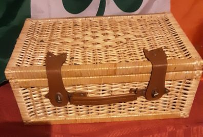 wicker picnic basket, set your vintage car