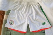 Ireland Home Football Shorts 2016 to 2017 Medium Adult New Balance