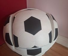 Kids football chair