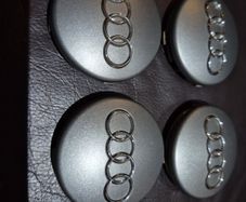 oem audi centre caps 4b0601170