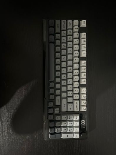 Freewolf wireless keyboard new
