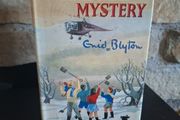 Mystery Book by Enid Blyton