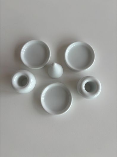 Muji porcelain ring and toothbrush holders with dishes