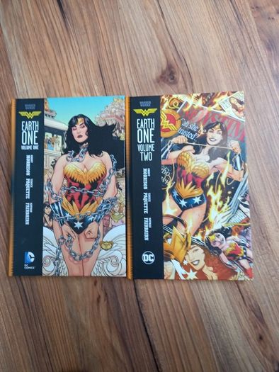 Wonder Woman Earth 1 Vol 1 & 2 HC