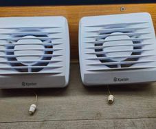 Bathroom extractor fans