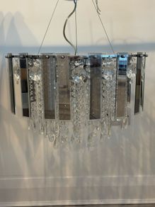Extremely high-quality Chandelier