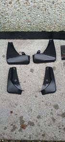 mud flaps for toyota yaris cross.