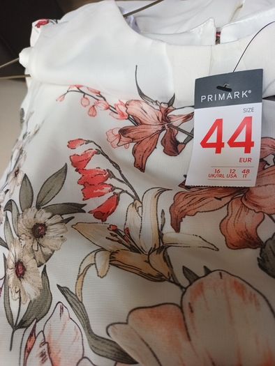 Primark  Dress.  S.16.    B.N.W.T.