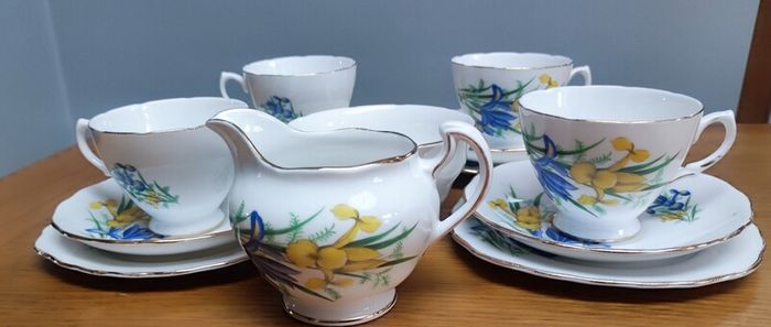 14 pcs Vintage Crown  Royal Bone China