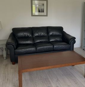 Free to take away. Black leather sofa and 2 armchairs