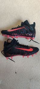 Nike Alpha Menace Elite American Football Cleats