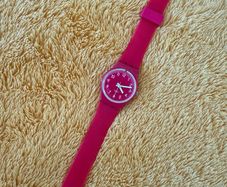 Swatch unisex watch, dark pink colour, excellent condition