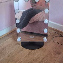 mirror