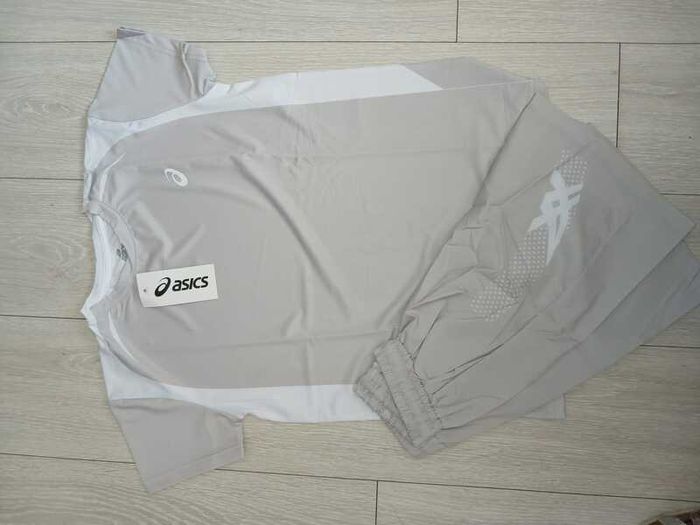 Boys clothes ASICS /  Trailberg/  Berghaus /  Montreal / OC