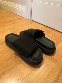 H&M Slippers