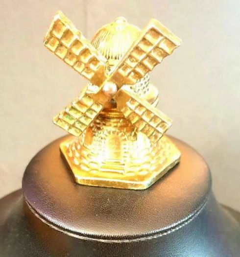 Vintage Brass Windmill In great Vintage Condition
