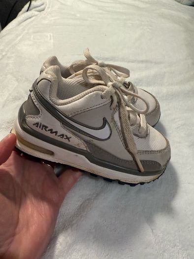 boys trainers
