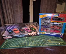 toy cars