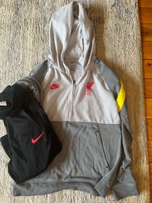 Nike Liverpool boys tracksuit
