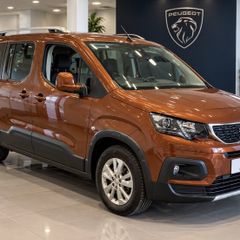 Peugeot Rifter taxi spec WAV, 6 seater LWB